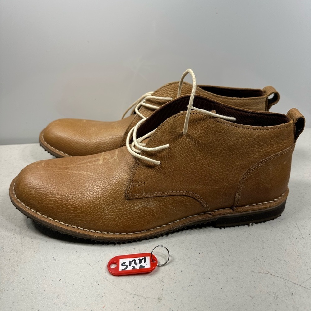 Clarks Original Desert Chukka Men's Size 11 Suede Casual Chukka Boot Creppe Sole
